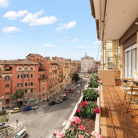 Domus Regum Apartman